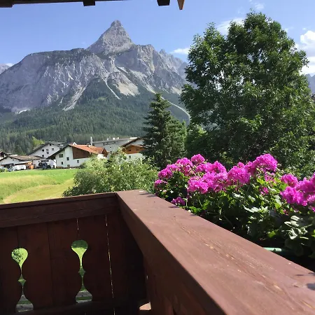 فندق مبيت وإفطار Haus Karl's Ruh 3*